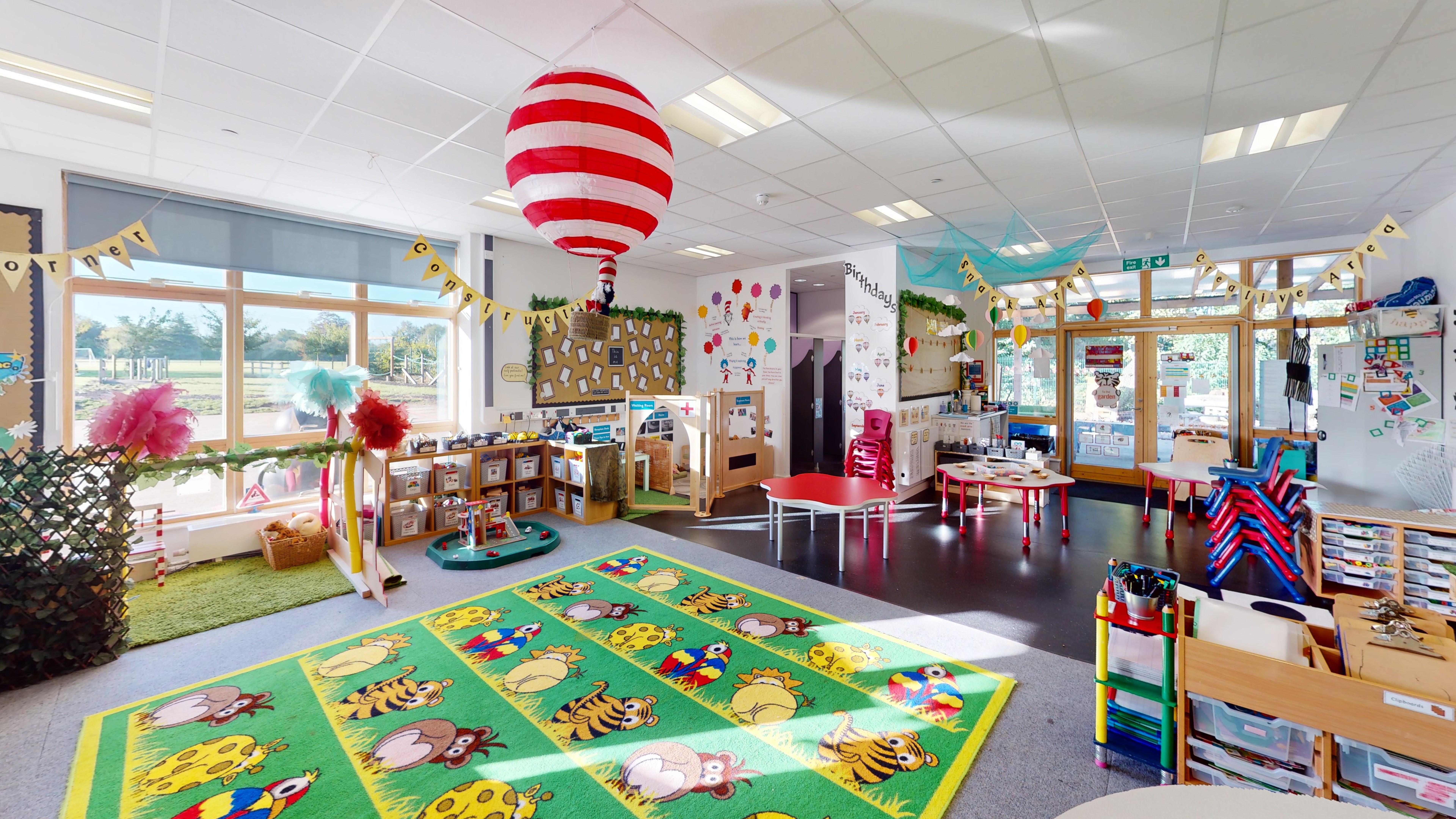 Attract new students and prospective parents